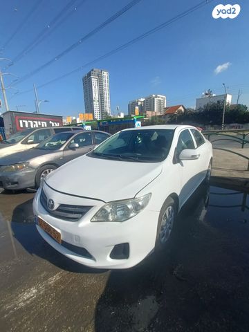 מודעת רכב טויוטה קורולה