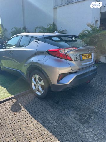טויוטה C-HR