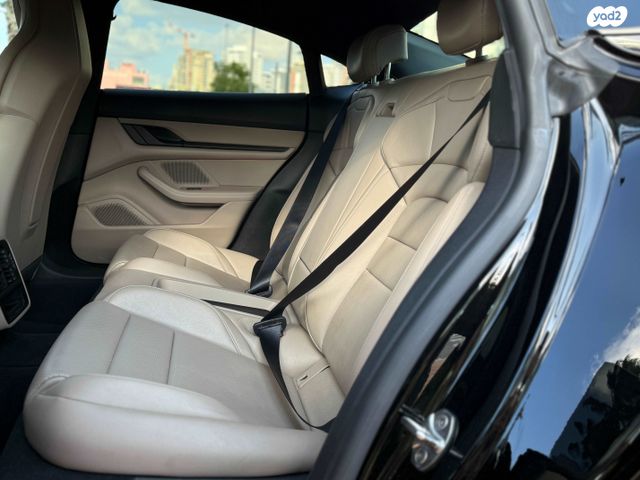 פורשה טייקן