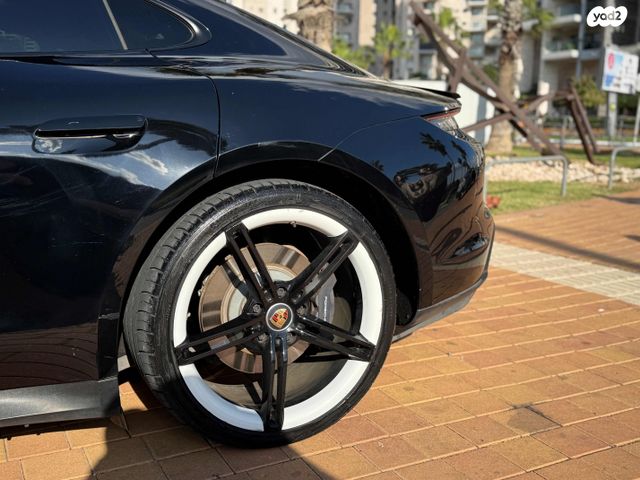 פורשה טייקן