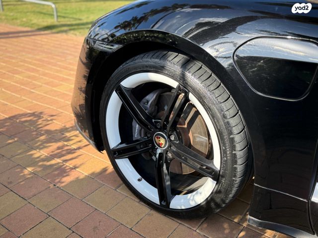 פורשה טייקן