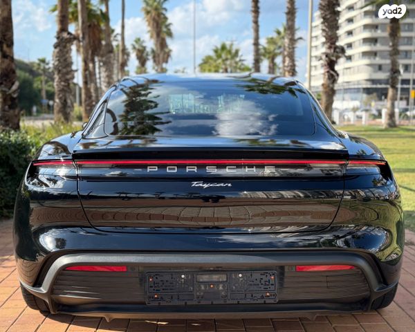 פורשה טייקן