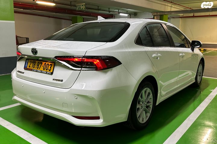 מודעת רכב טויוטה קורולה 2