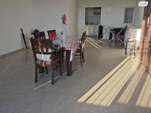 דירה, הקשת 2, קרית שלום, תל אביב יפו