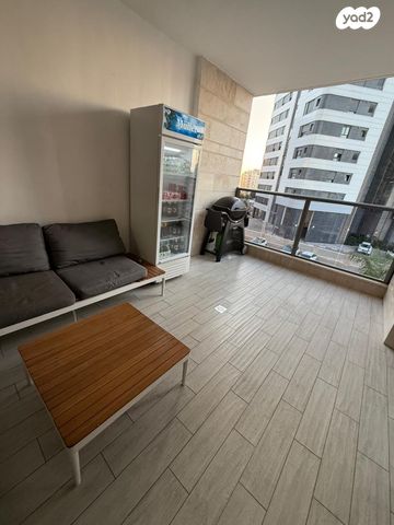 דירה, כינור 26, הקריה מע"ר, אשדוד