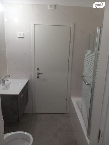 דירה, לח"י 13, שאר העיר, בני ברק