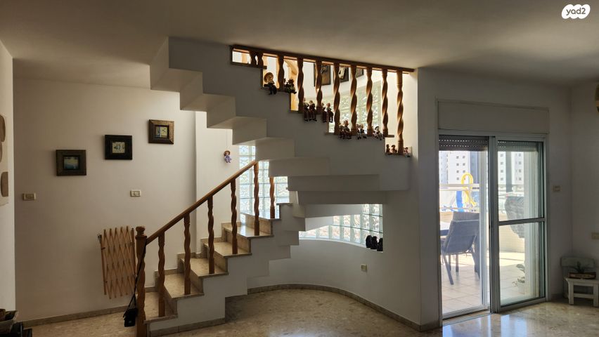 דירה, יהודה הלוי 59, רמת חן ובן ציון, נתניה