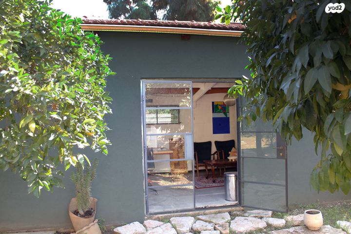 בית פרטי/ קוטג', שדרות בן צבי 28, שיכון צנחנים, רמת גן