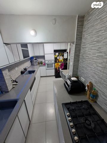 דירה, שדרות בן גוריון 31, בן גוריון, רמלה