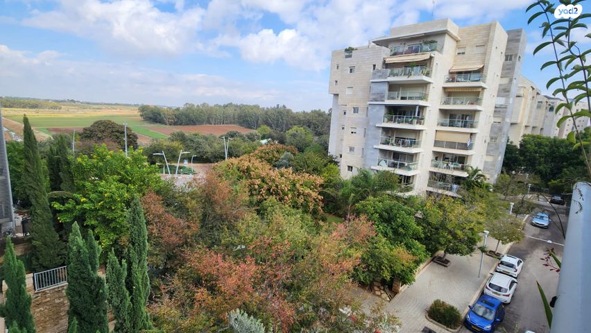 דירה, לאה ודוד לונברג 13, כפר סבא הירוקה, כפר סבא