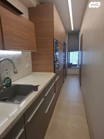 דירה, הרב חי טייב 7, נחלת שמעון, בני ברק