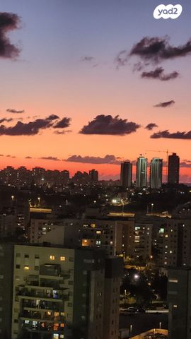 דירה, אלונים 24, קרית השרון, נתניה