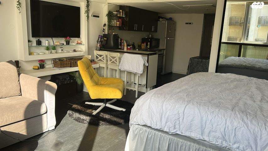 אלי לנדאו 60