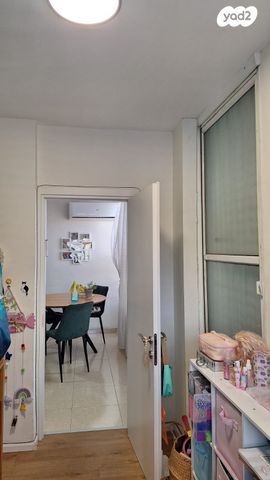 דירה, שמחה הולצברג 32, הגבול רוטשילד, בת ים