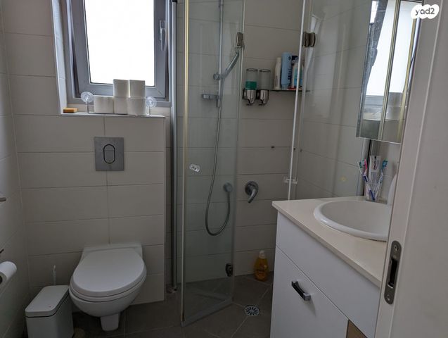 דירה, שלמה וחיה אנגל 37, כפר סבא הירוקה, כפר סבא