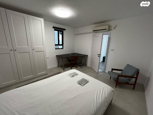 דו משפחתי, יפה נוף 111, בן גוריון, טבריה