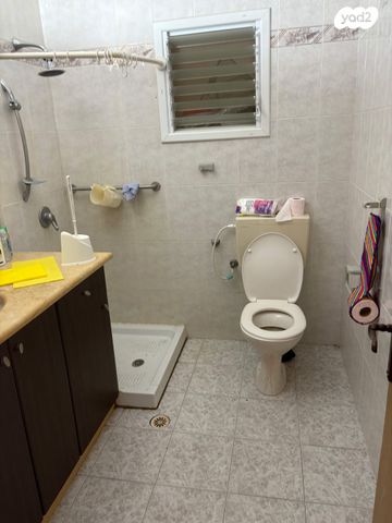 בית פרטי/ קוטג', הגפן 12, שכונה 2, תל מונד