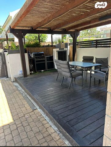 בית פרטי/ קוטג', השעורה 42, גן יבנה מערב, גן יבנה