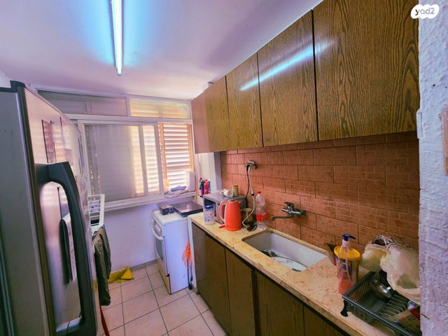 דירה, הרב ברזני סלומון 9, עמידר, טירת כרמל