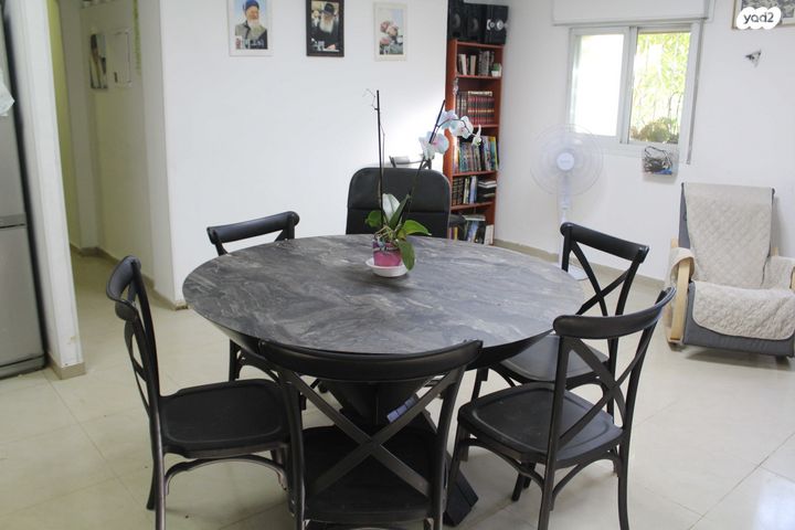 דירת גן, ישראל זנגוויל 9, קרית היובל, ירושלים