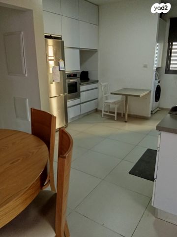 דירה, מרים מזרחי 12, שעריים, רחובות