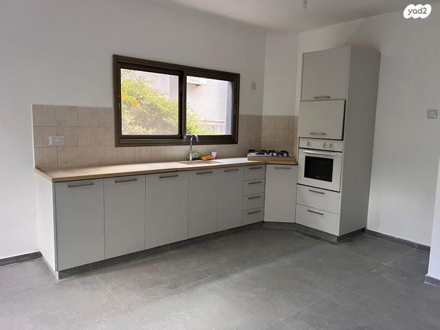 דירת גן, שרעבי יעקב סעדיה 1, נווה מרמורק, רחובות