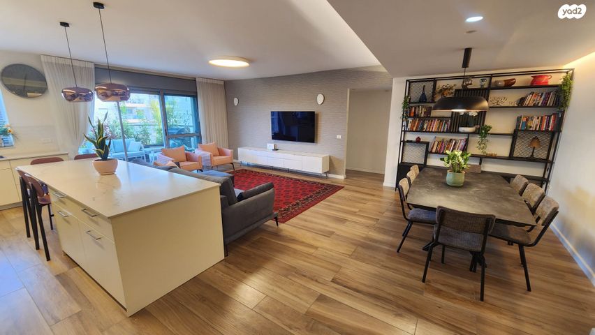 דירה, לאה ודוד לונברג 13, כפר סבא הירוקה, כפר סבא