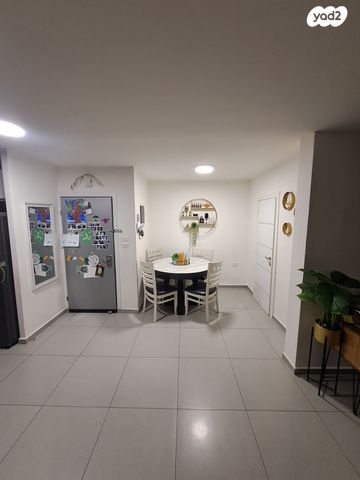 דירה, שדרות בן גוריון 31, בן גוריון, רמלה