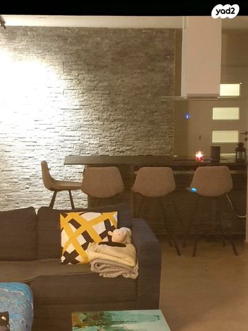 דירה, שדרות ירושלים 147, ברנע, אשקלון