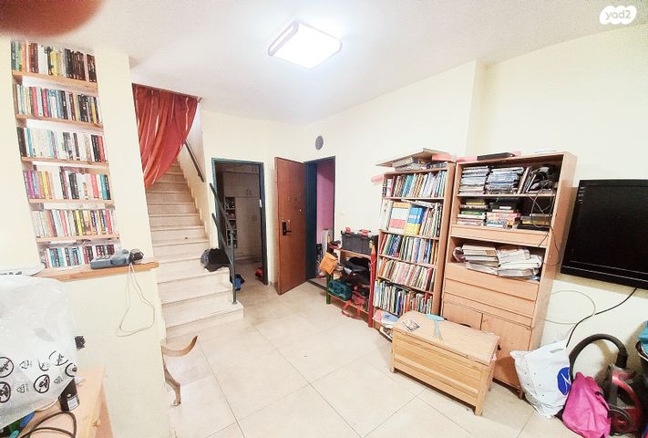 בית פרטי/ קוטג', הפרחים 1, בית השיטה, בית השיטה