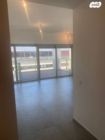 דירה, קהילת פאדובה 36, נאות אפקה א', תל אביב יפו