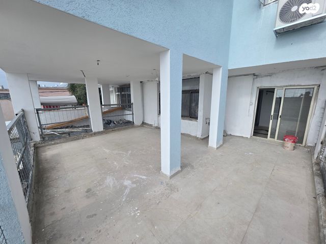 דירה, לוחמי הגטאות 40, דרום, צפת