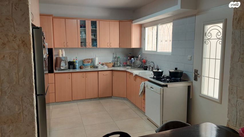 דרך צמח השדה 17