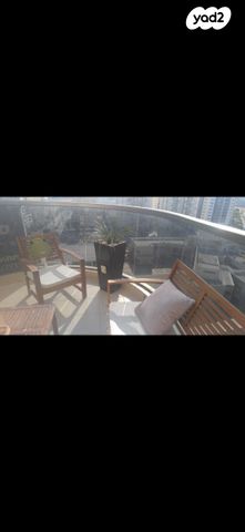 דירה, שדרות מנחם בגין 1, רמת הדר, גבעת שמואל