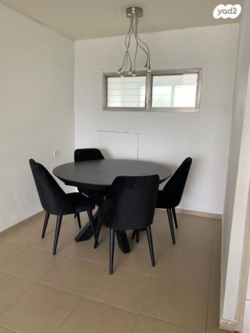 דירה, הצבי 25, שכונה ה', באר שבע