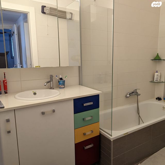 דירה, שלמה וחיה אנגל 37, כפר סבא הירוקה, כפר סבא