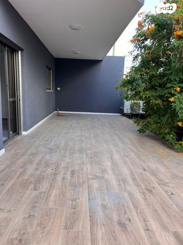 דירת גן, שרעבי יעקב סעדיה 1, נווה מרמורק, רחובות