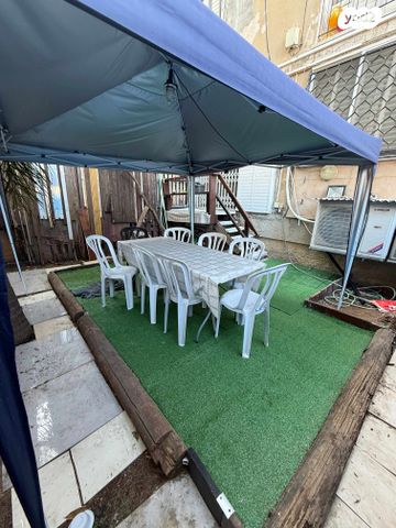 דירת גן, הרב ניסנבאום 36, באבוב, בת ים