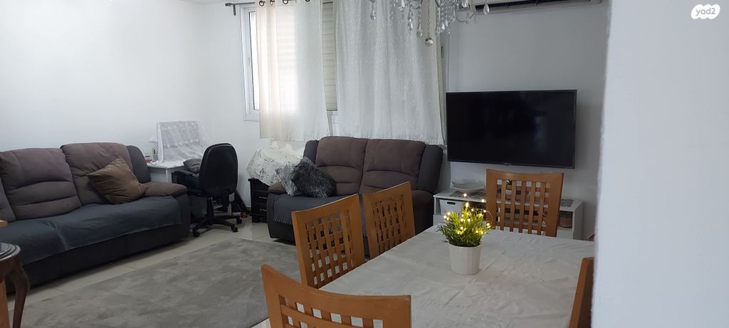 מעפילי אגוז 10