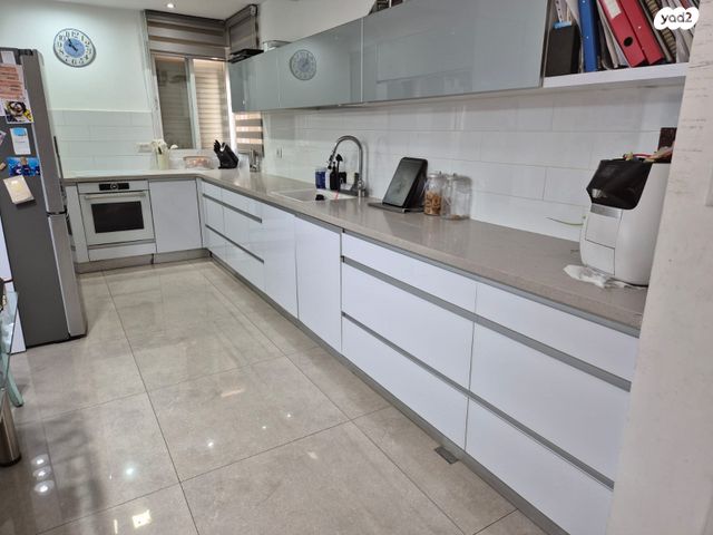 דירת גן, האלמוג 13, נופי סלע, מעלה אדומים