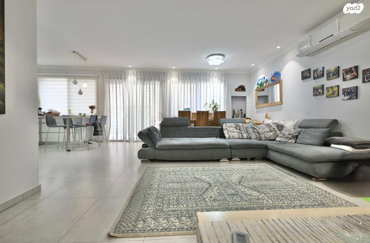 בית פרטי/ קוטג', ארנסט הוגו 1, שיכון ותיקים, חולון