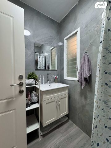 דירה, שמחה ארליך 2, שכונה י"א, באר שבע