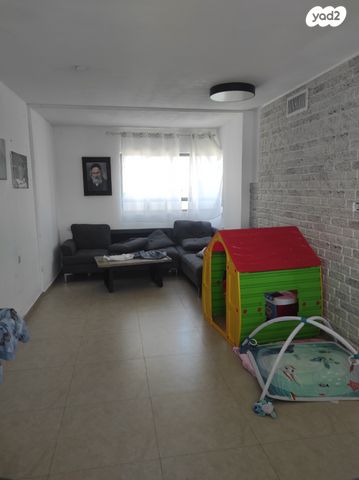 דופלקס, רחבת הזמיר 9, אלעד, אלעד