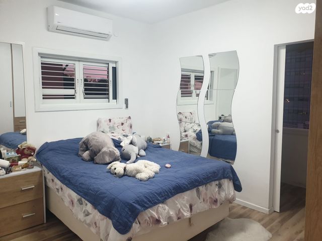 סמטת בצלאל 7