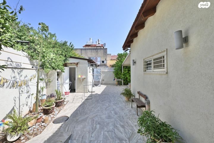 בית פרטי/ קוטג', ארנסט הוגו 1, שיכון ותיקים, חולון