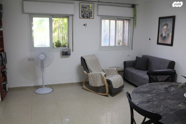 דירת גן, ישראל זנגוויל 9, קרית היובל, ירושלים