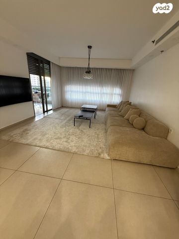 דירה, כינור 26, הקריה מע"ר, אשדוד