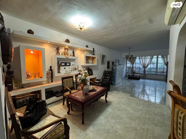 דו משפחתי, נחל הירקון 10, רובע י"א, אשדוד