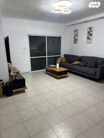 בית פרטי/ קוטג', השעורה 42, גן יבנה מערב, גן יבנה