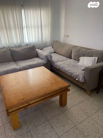 דירה, הוגו מולר 1, מרכז העיר, קרית אתא